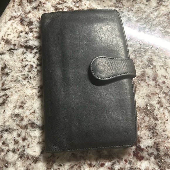 COACH Vintage Genuine Leather Portfolio Wallet - Picture 1 of 7